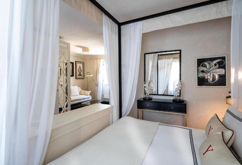 듀플렉스 스위트, Le Yaca Saint Tropez