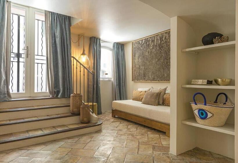 Quarto Superior Primeiro Andar, Le Yaca Saint Tropez