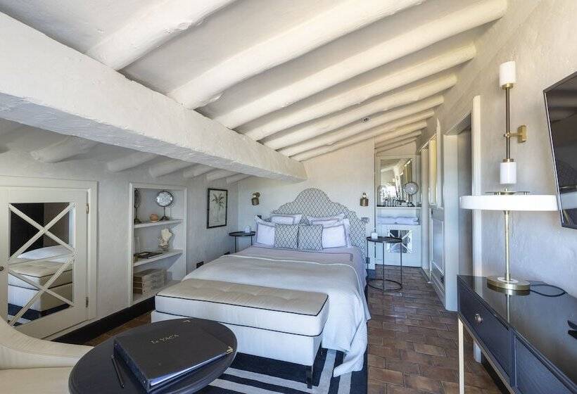 Quarto Superior, Le Yaca Saint Tropez