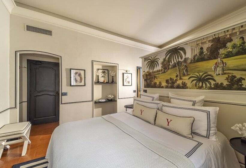 Quarto Superior, Le Yaca Saint Tropez