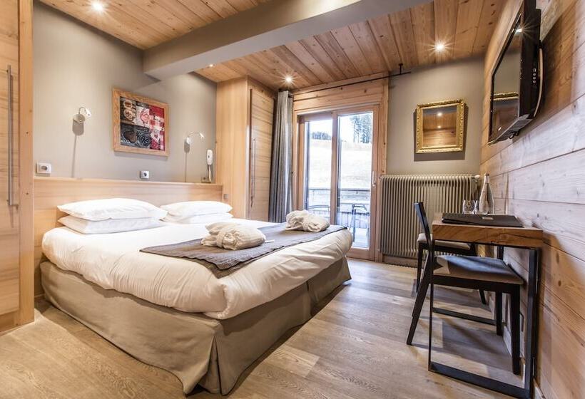 اتاق راحتی, Chalet Hotel Crychar