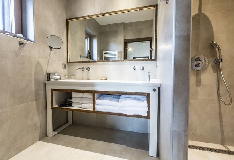 Family Suite, Chalet Hotel Crychar