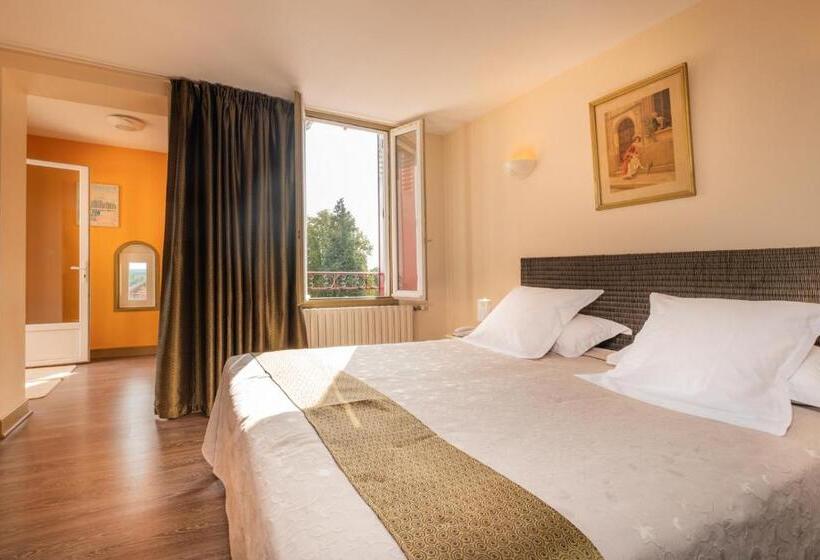 Номер Стандарт, Logis Hôtel Restaurant Le Coq Hardi