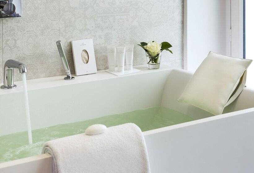 Королевский Люкс, Barriere Le Royal La Baule