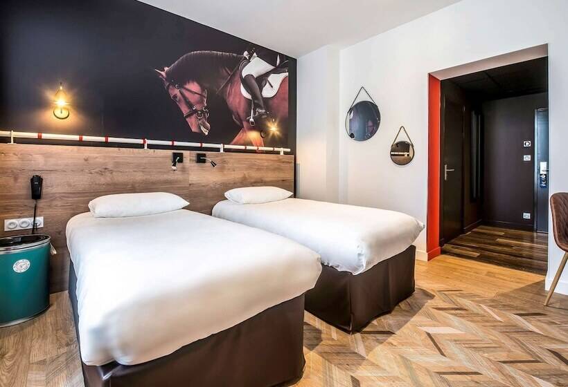 Номер Стандарт, Ibis Styles Saumur Gare Centre