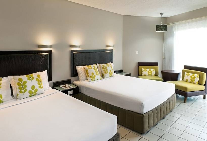 수피리어 룸, Mercure Nadi