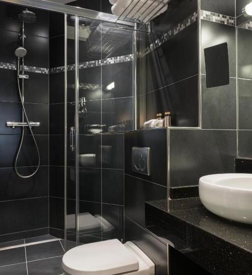 Quarto Estandar, Neuilly Park