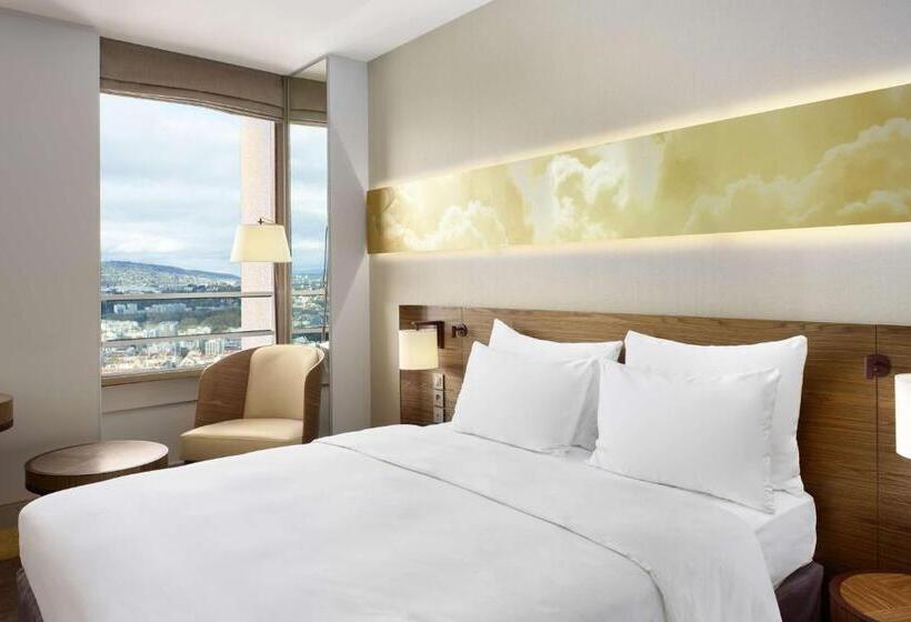 اتاق استاندارد با چشم‌انداز شهر, Radisson Blu Hotel, Lyon