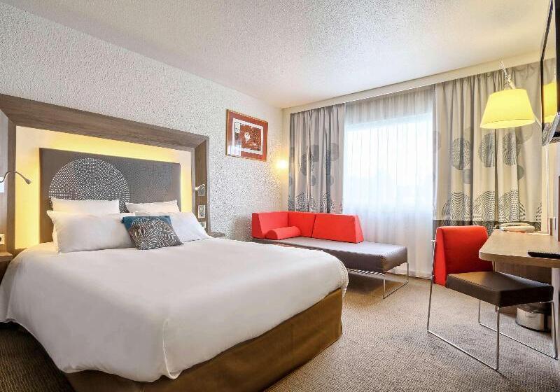 Номер Superior, Novotel Chartres