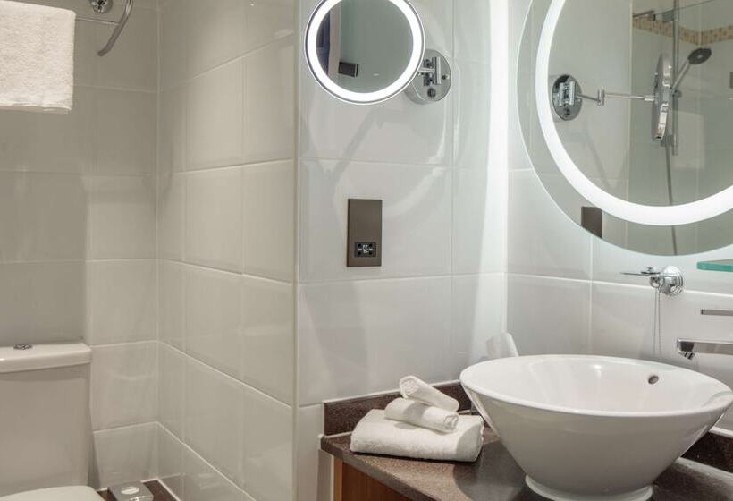 Номер Стандарт, Doubletree By Hilton Bath