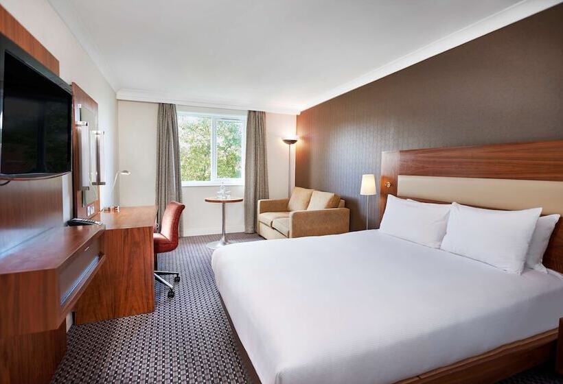 디럭스 패밀리 룸, Doubletree By Hilton  Bristol North