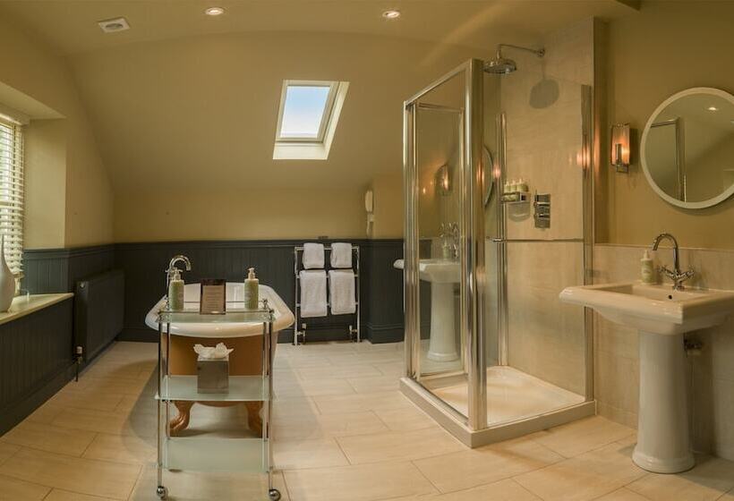 Полулюкс, Homewood Hotel & Spa   Small Luxury Hotels Of The World