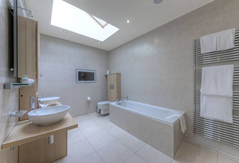 Люкс, Isle Of Eriska Hotel Spa & Island