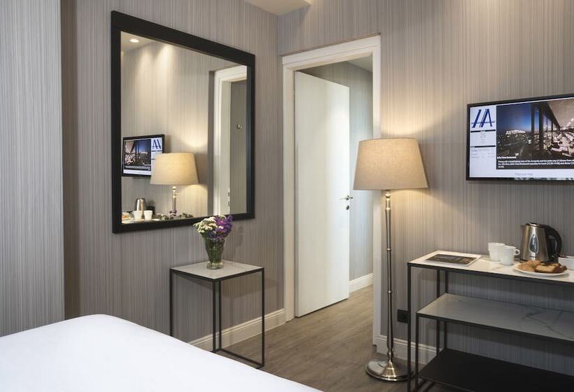 컴포트 룸, Astor Hotel Athens