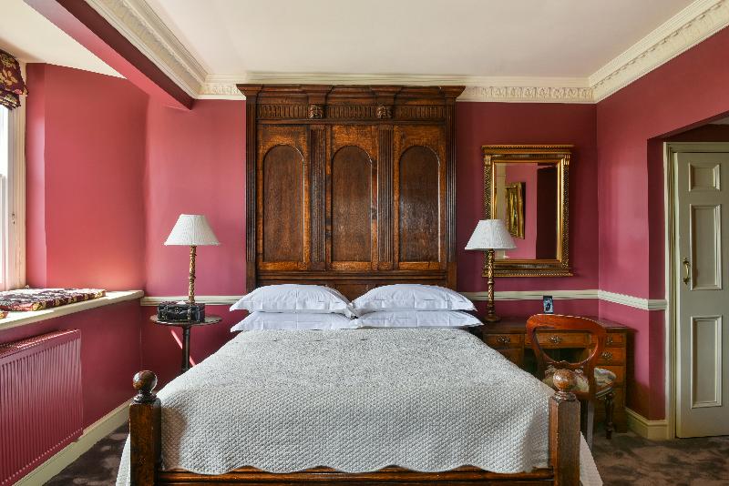 Номер Superior, The Gore London   Starhotels Collezione