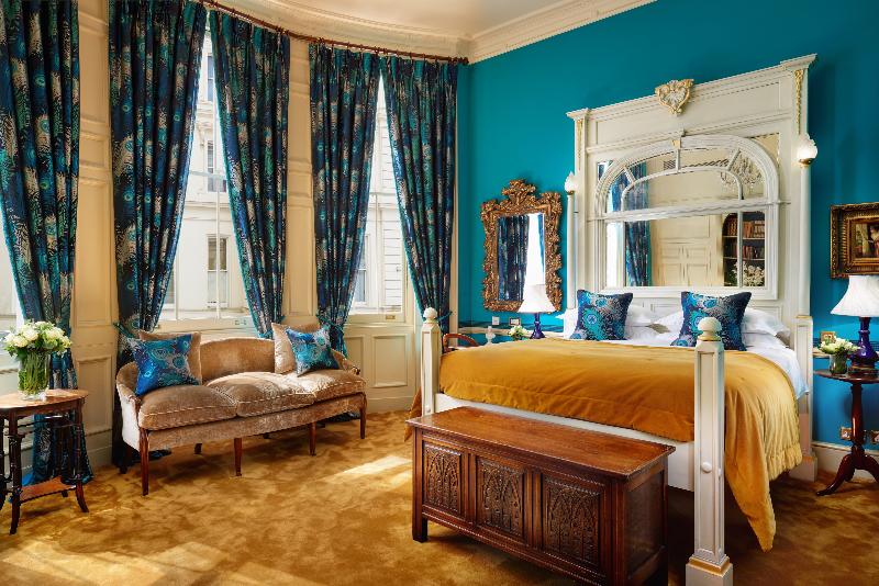 Полулюкс, The Gore London   Starhotels Collezione