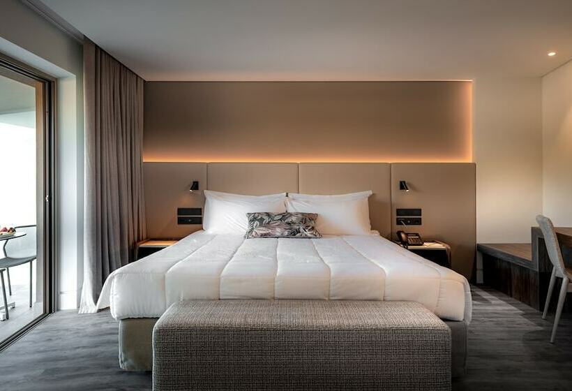Quarto Superior, Vincci EverEden