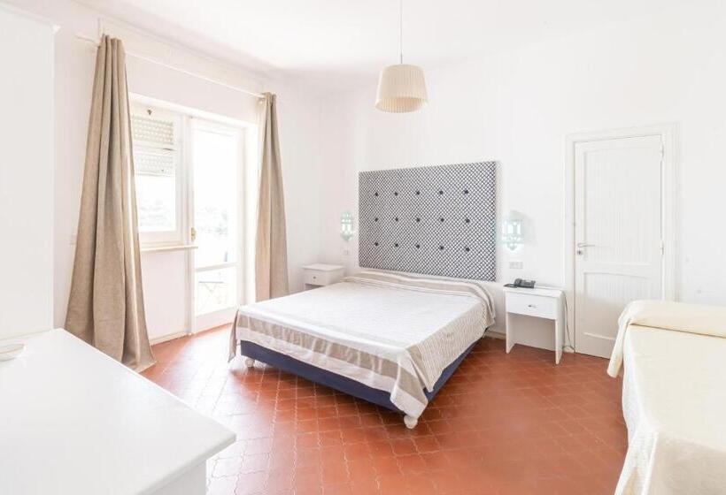 Классический Номер Вид на Море, Approdo Boutique Hotel Leuca