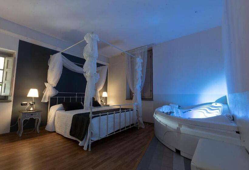 Номер Стандарт с Гидромассажем, Grand Hotel Impero   Wellness & Exclusive Spa