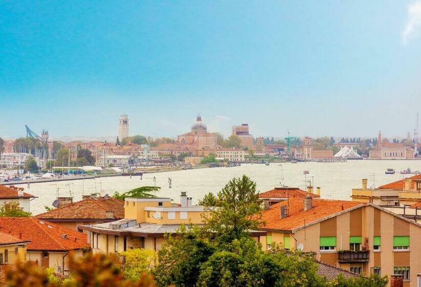 Люкс, Hotel & Residence Venezia 2000