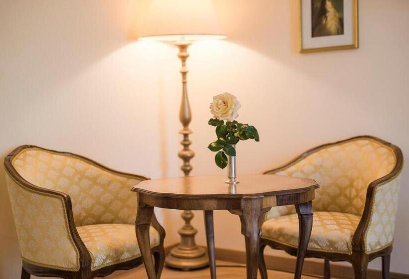 Люкс Повышенной Комфортности, Adria