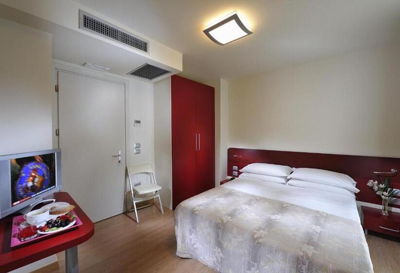 Standard-huone, Pasha