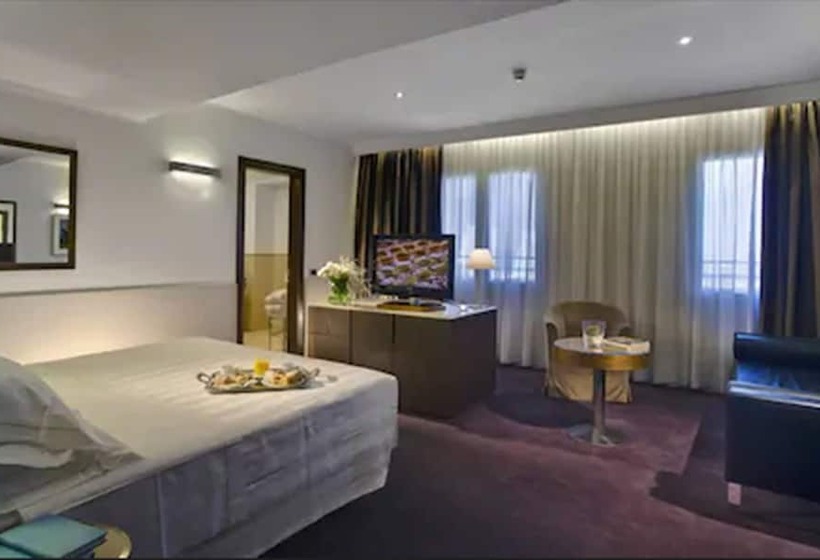 Номер Deluxe, The Plaza