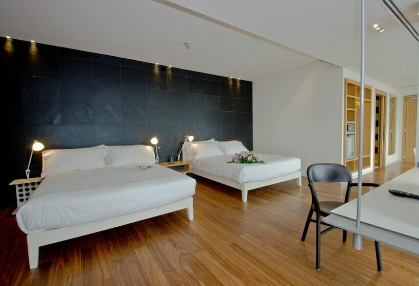 Номер Executive, The Plaza