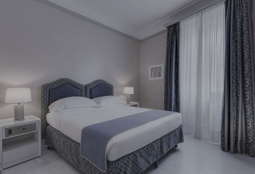 اتاق راحتی, Rivoli Boutique