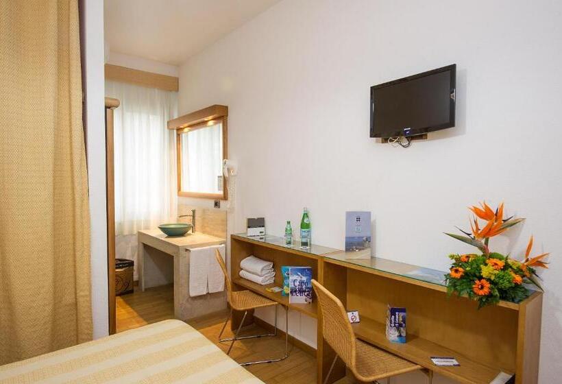 Номер Economy, Terminal   Caroli Hotels
