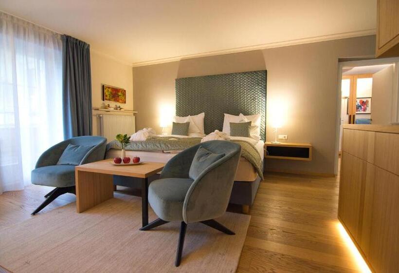 Люкс, Mignon Meran Park & Spa