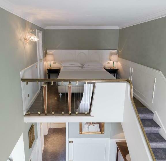 Suite Familiare, Plaza Hotel Lucchesi