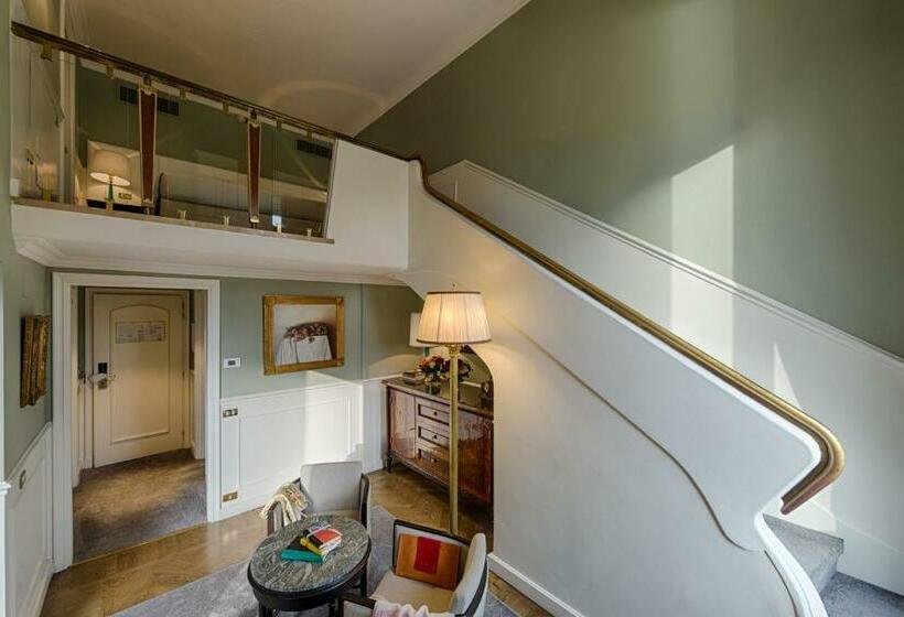 Suite Familiare, Plaza Hotel Lucchesi