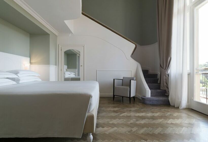 Suite Familiare, Plaza Hotel Lucchesi
