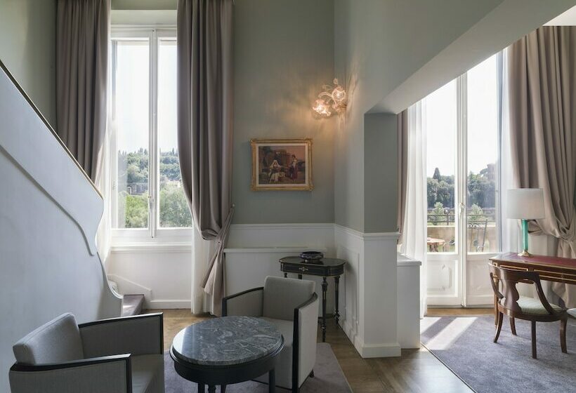 Suite Familiare, Plaza Hotel Lucchesi