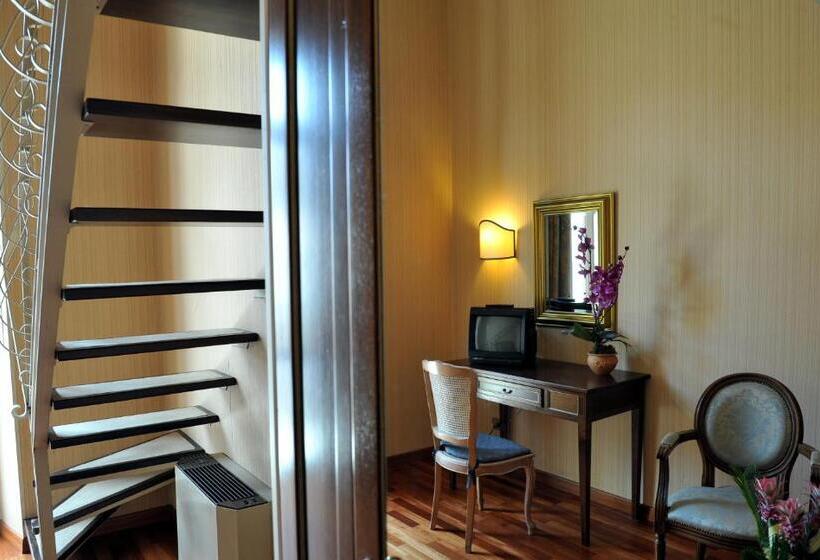 ファミリールーム, Grande Albergo Quattro Stagioni