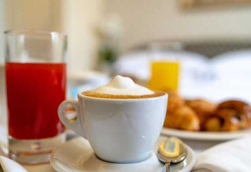 سوییت جونیور, Phi Hotel Canalgrande
