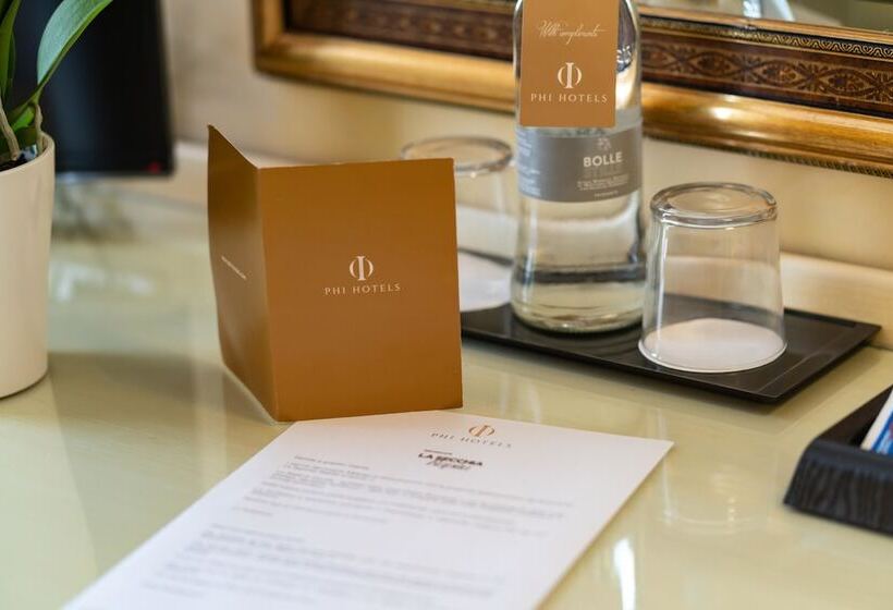 اتاق سوپریور, Phi Hotel Canalgrande