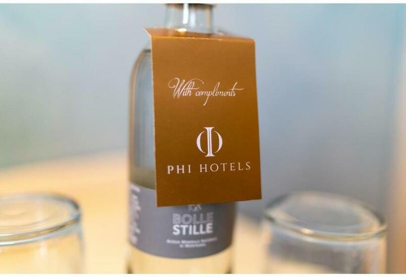 اتاق استاندارد یک نفره, Phi Hotel Canalgrande