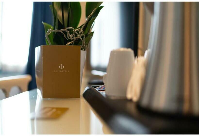 اتاق استاندارد یک نفره, Phi Hotel Canalgrande
