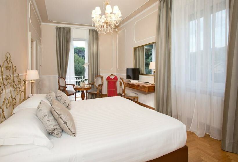 Superior Room Park View, Grand Hotel Miramare