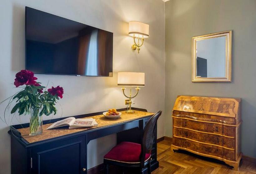 Номер Deluxe, Grand Hotel Villa Politi