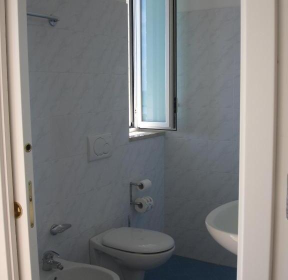 Quarto Estandar com Sacada, Petit