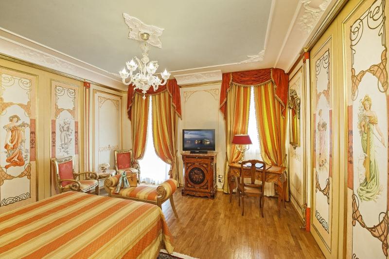 Номер Стандарт Трехместный, Regina Palace