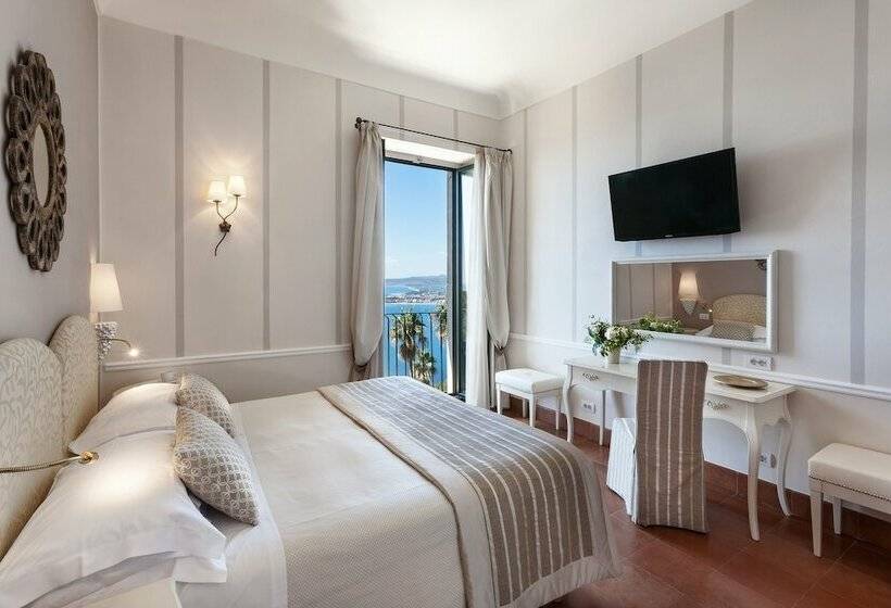Классический Номер Вид на Море, Villa Belvedere