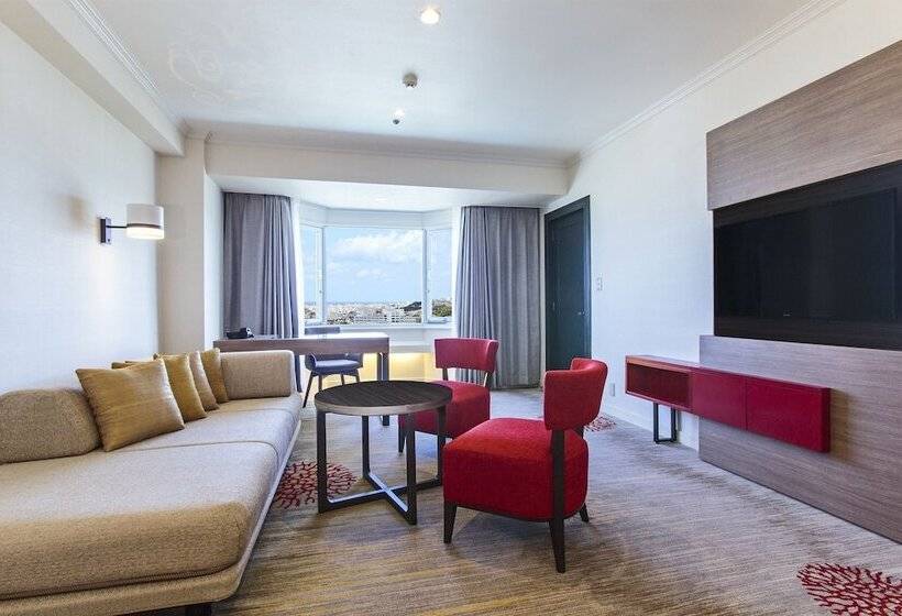 سوییت لوکس, Doubletree By Hilton Hotel Naha Shuri Castle