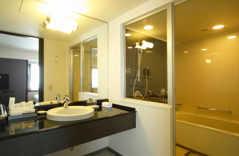 Номер Премиум, Ana Crowne Plaza Fukuoka, An Ihg