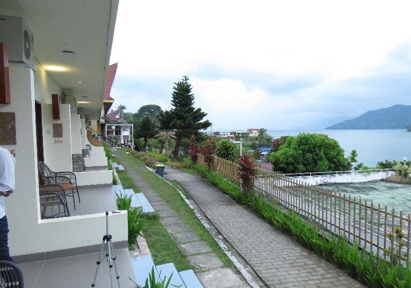 اتاق سوپریور, Khas Parapat