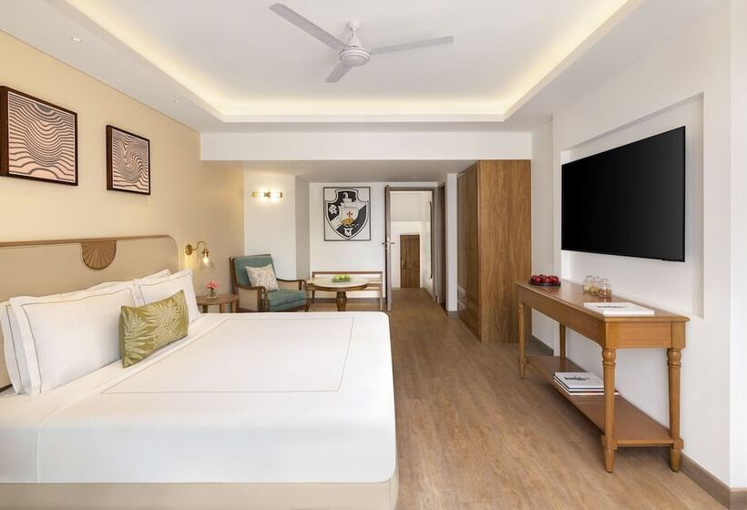 Deluxe Suite Sea View, Taj Cidade De Goa Heritage, Goa