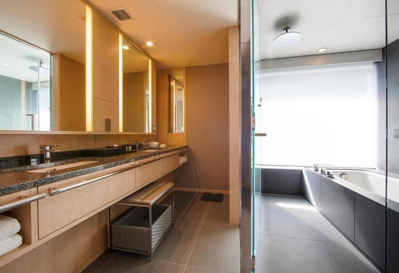 Номер Стандарт Смежный, The Capitol Hotel Tokyu